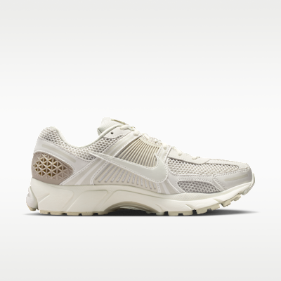 Zoom Vomero 5 Men's Shoes
