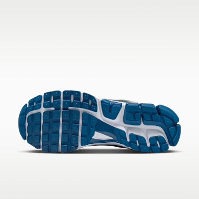 Zoom Vomero 5 Men's Shoes