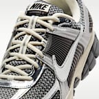 Zoom Vomero 5 Men's Shoes