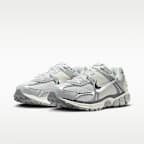 Zoom Vomero 5 Men's Shoes