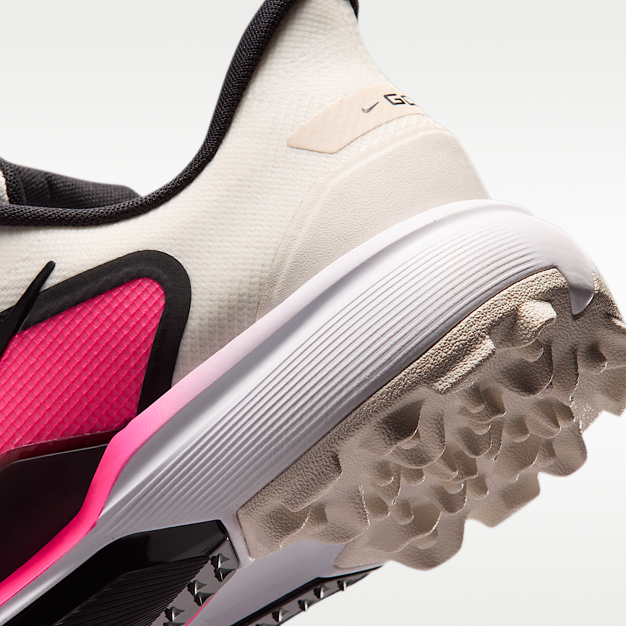 Pegasus 1 G Golf Shoes