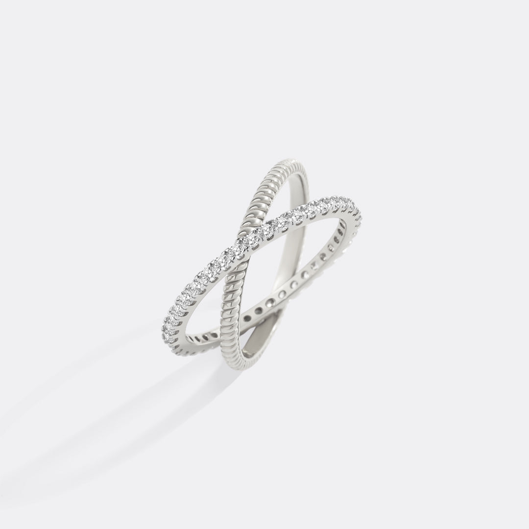 Twisted Interlocking Diamond Band Ring