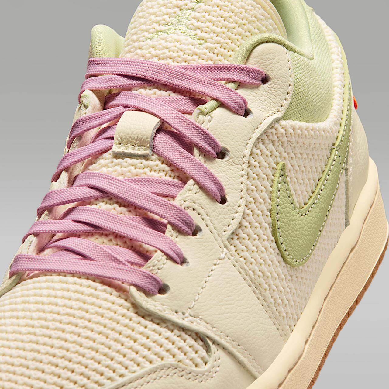 Air Jordan 1 Low SE Women's Shoes