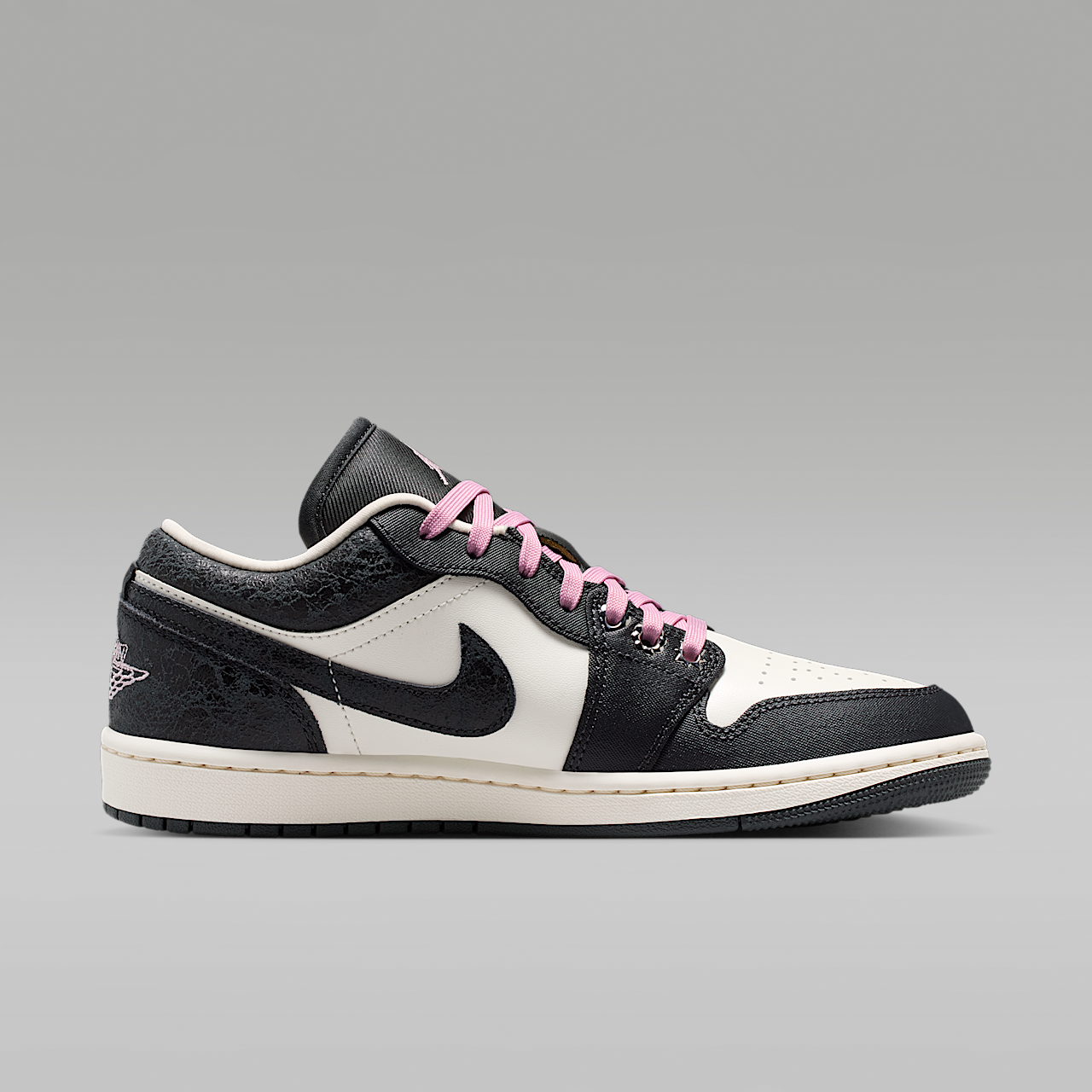 Air 1 Low SE Women's Shoes