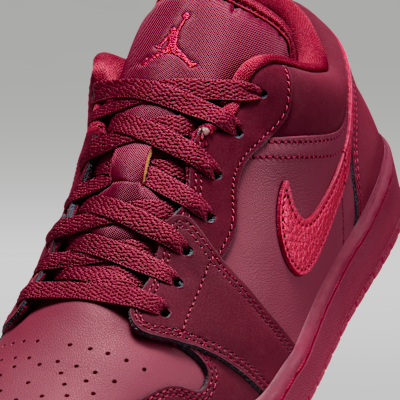 Air Jordan 1 Low SE Women's Shoes