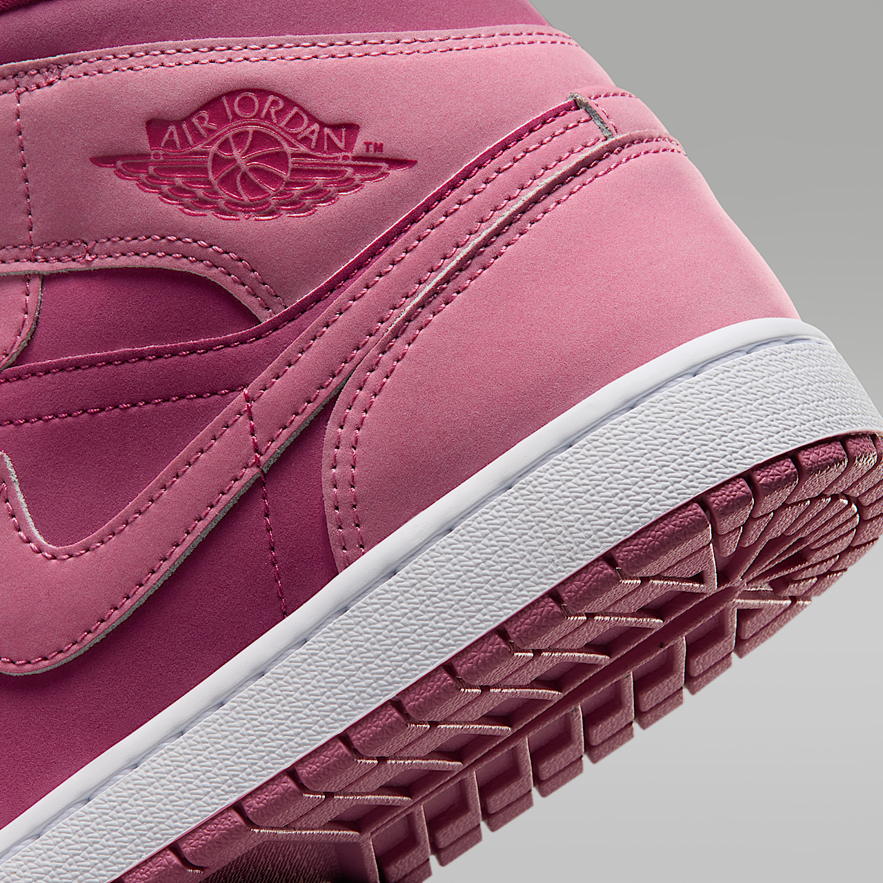 Air Jordan 1 Mid Women's Shoes