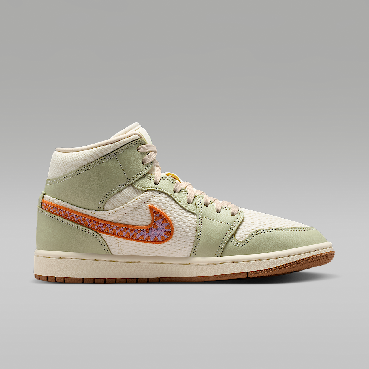 Air Jordan 1 Mid SE Women's Shoes