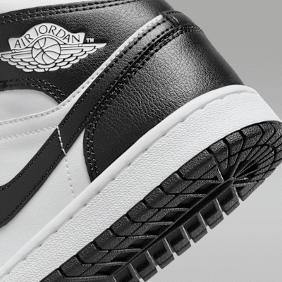 1 Mid Women's Shoes