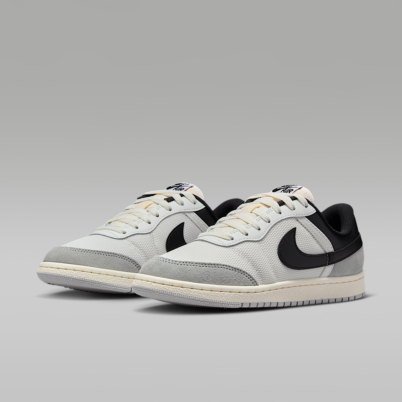 Skyline Low Women's Shoes