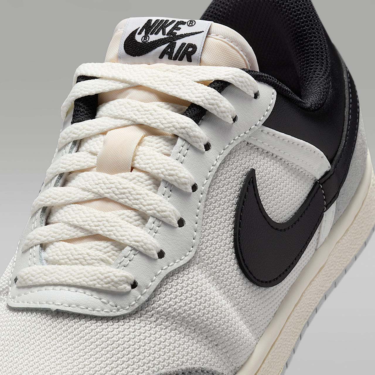 Skyline Low Women's Shoes