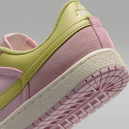 Skyline Low Women's Shoes