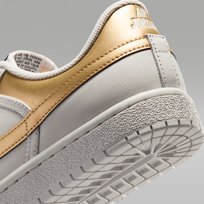 Skyline Low Women's Shoes
