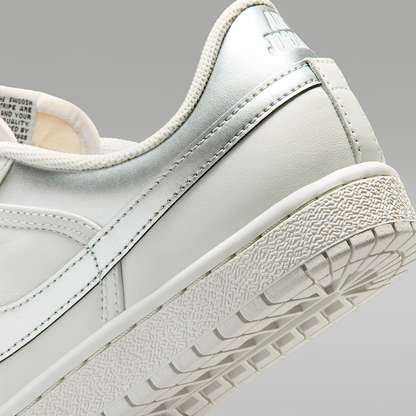 Skyline Low Women's Shoes