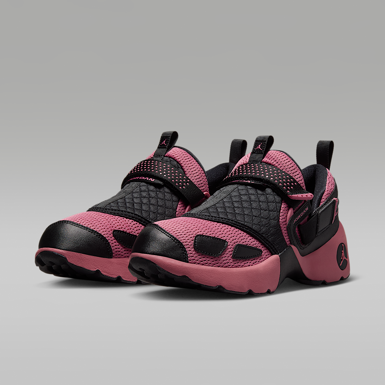 Trunner LX Women's Shoes