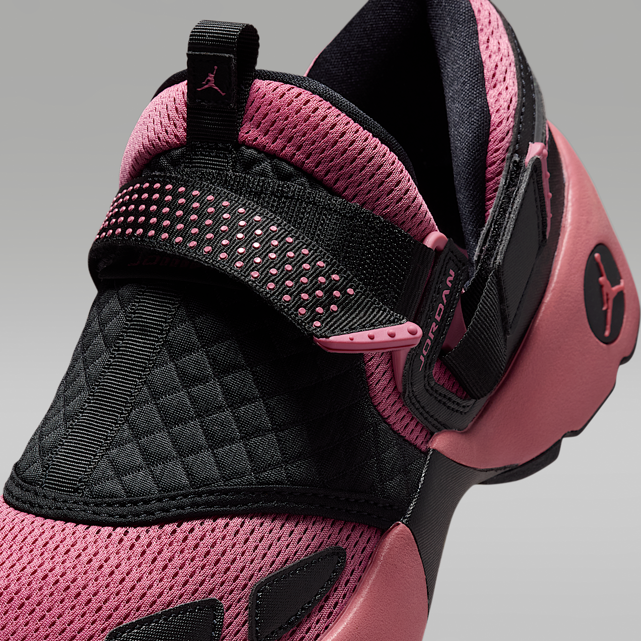 Trunner LX Women's Shoes