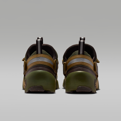 Trunner LX Women's Shoes