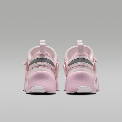 Trunner LX Women's Shoes