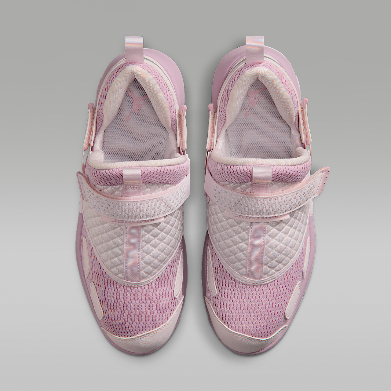 Trunner LX Women's Shoes