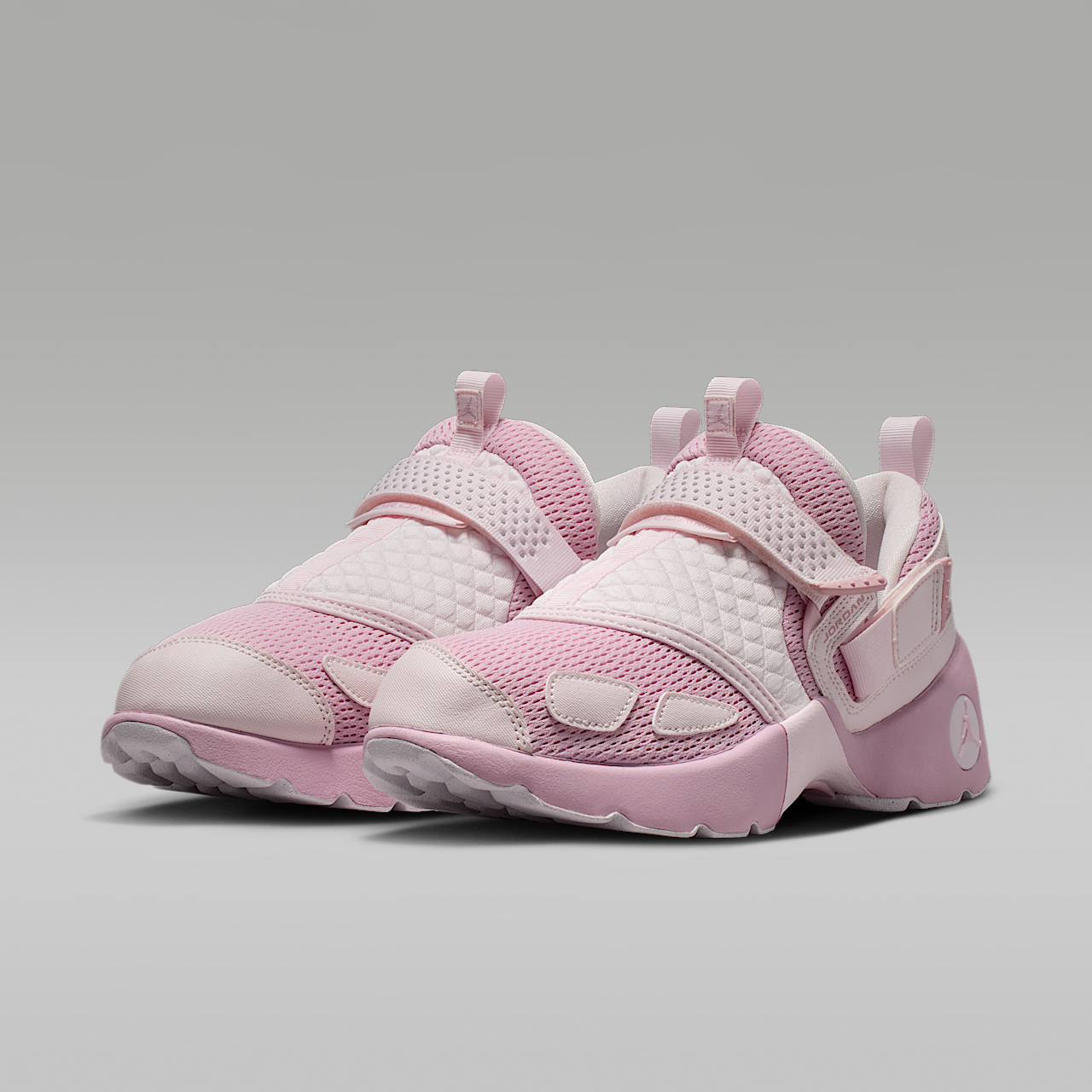 Trunner LX Women's Shoes