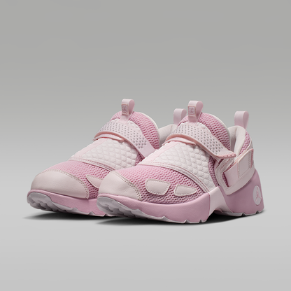Trunner LX Women's Shoes