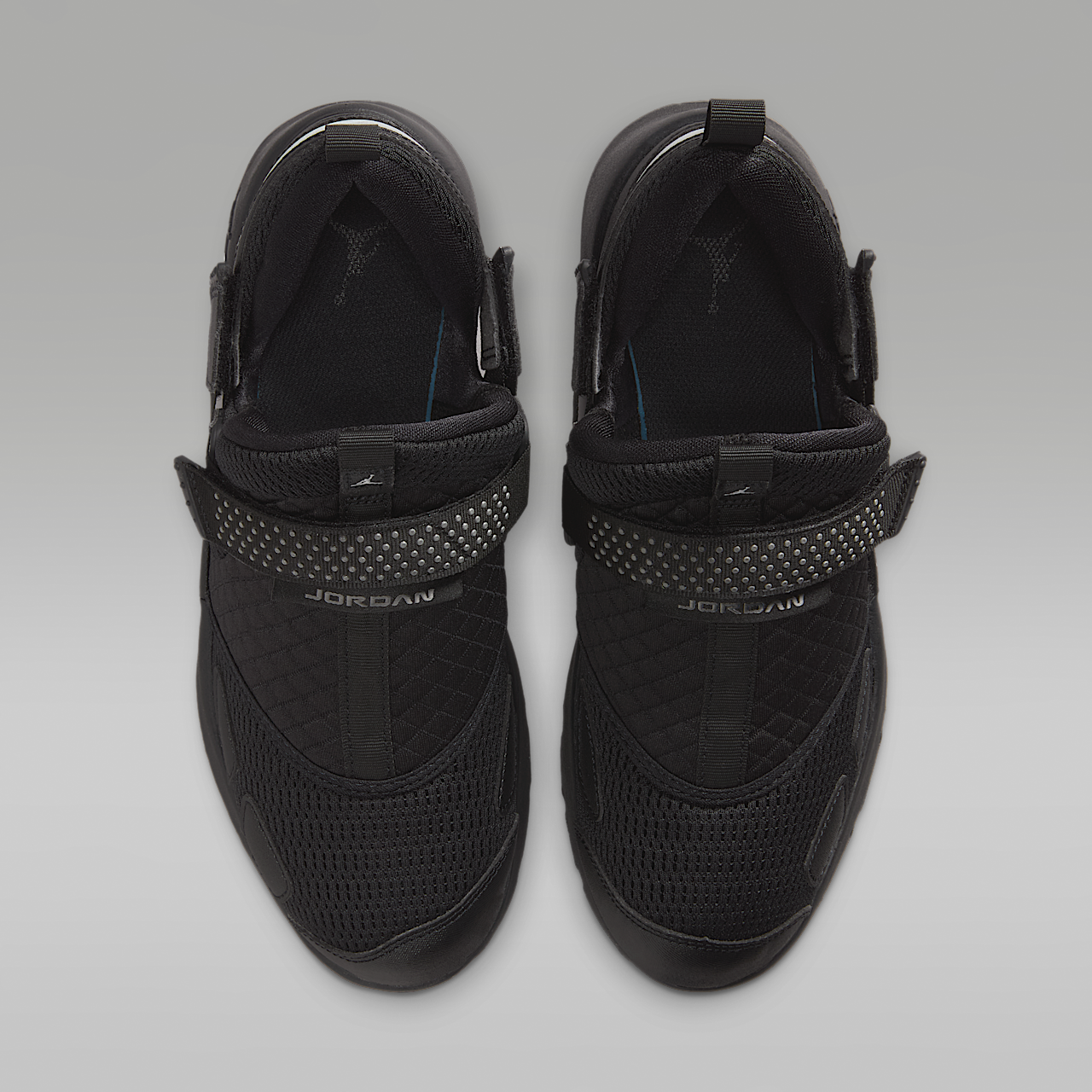 Trunner LX Women's Shoes