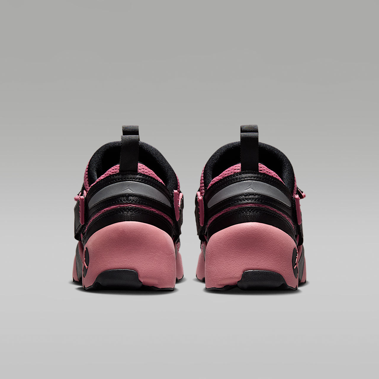 Trunner LX Women's Shoes
