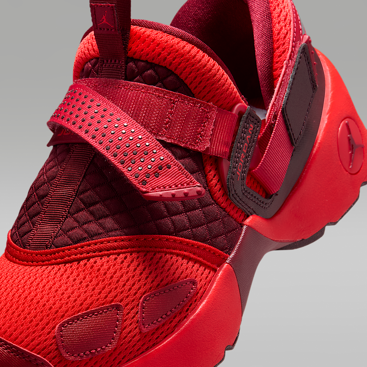 Trunner LX Women's Shoes