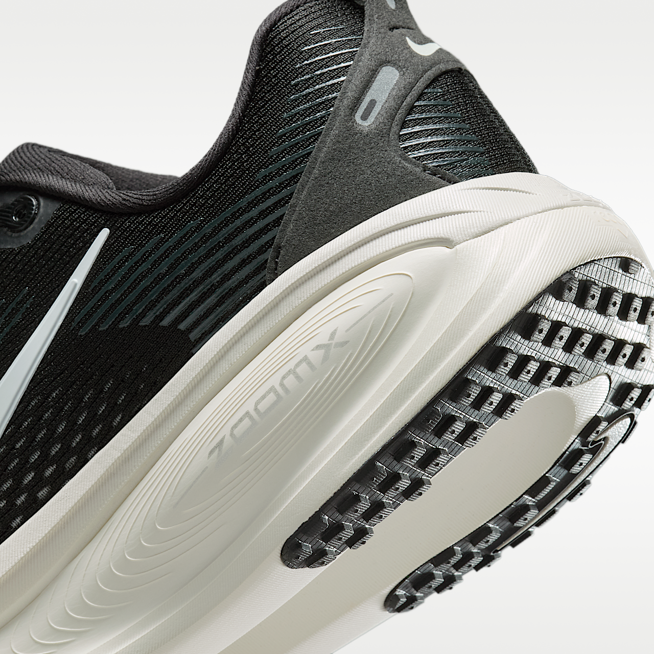 Vomero 18 Women's Road Running Shoes