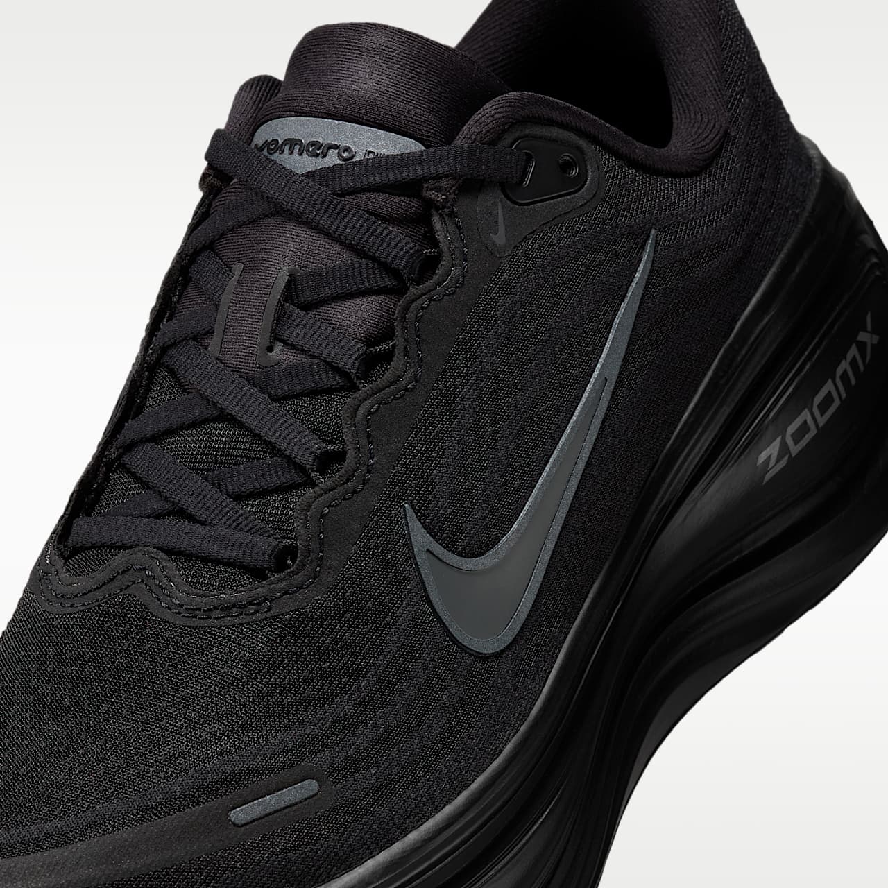 Vomero Plus Women's Road Running Shoes
