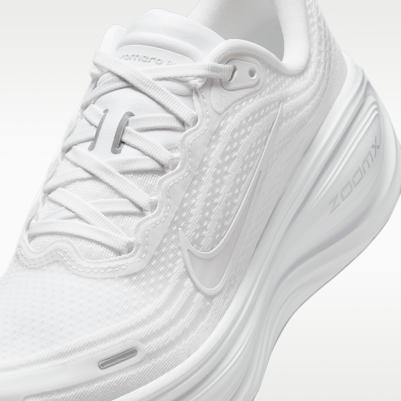 Vomero Plus Women's Road Running Shoes