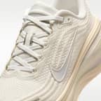 Vomero Plus Women's Road Running Shoes