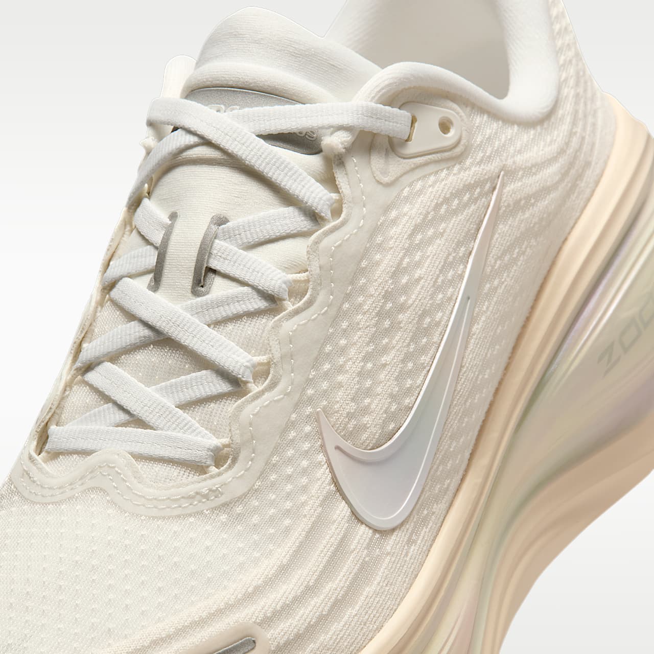 Vomero Plus Women's Road Running Shoes