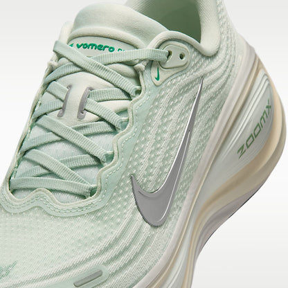 Vomero Plus Women's Road Running Shoes