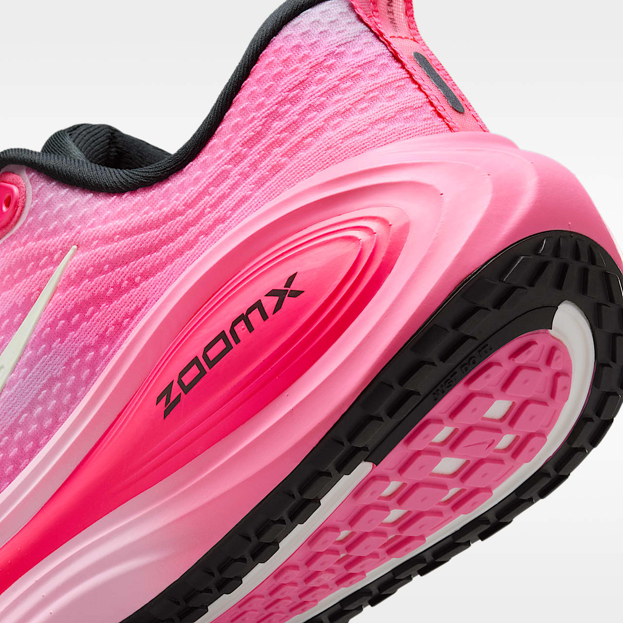 Vomero Plus Women's Road Running Shoes