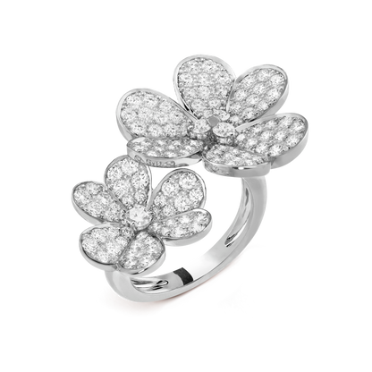 Floral Between The Finger Ring