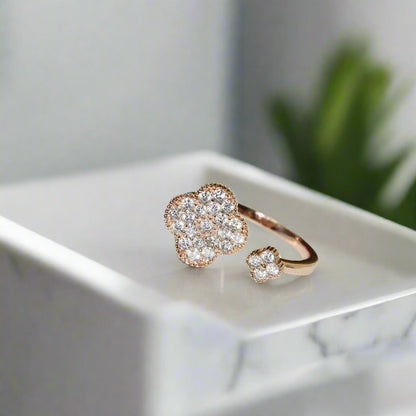 Floral Clover Between The Finger Ring
