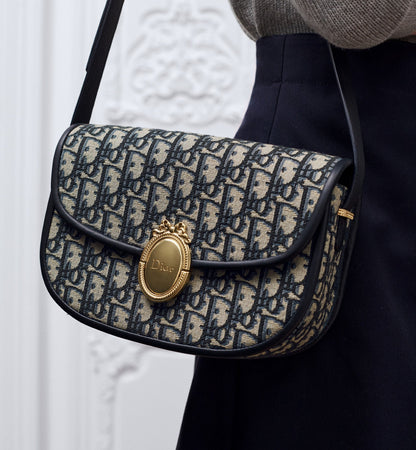 Women's Medium Médaillon Flap Bag With Blue Jacquard And Signature Clasp