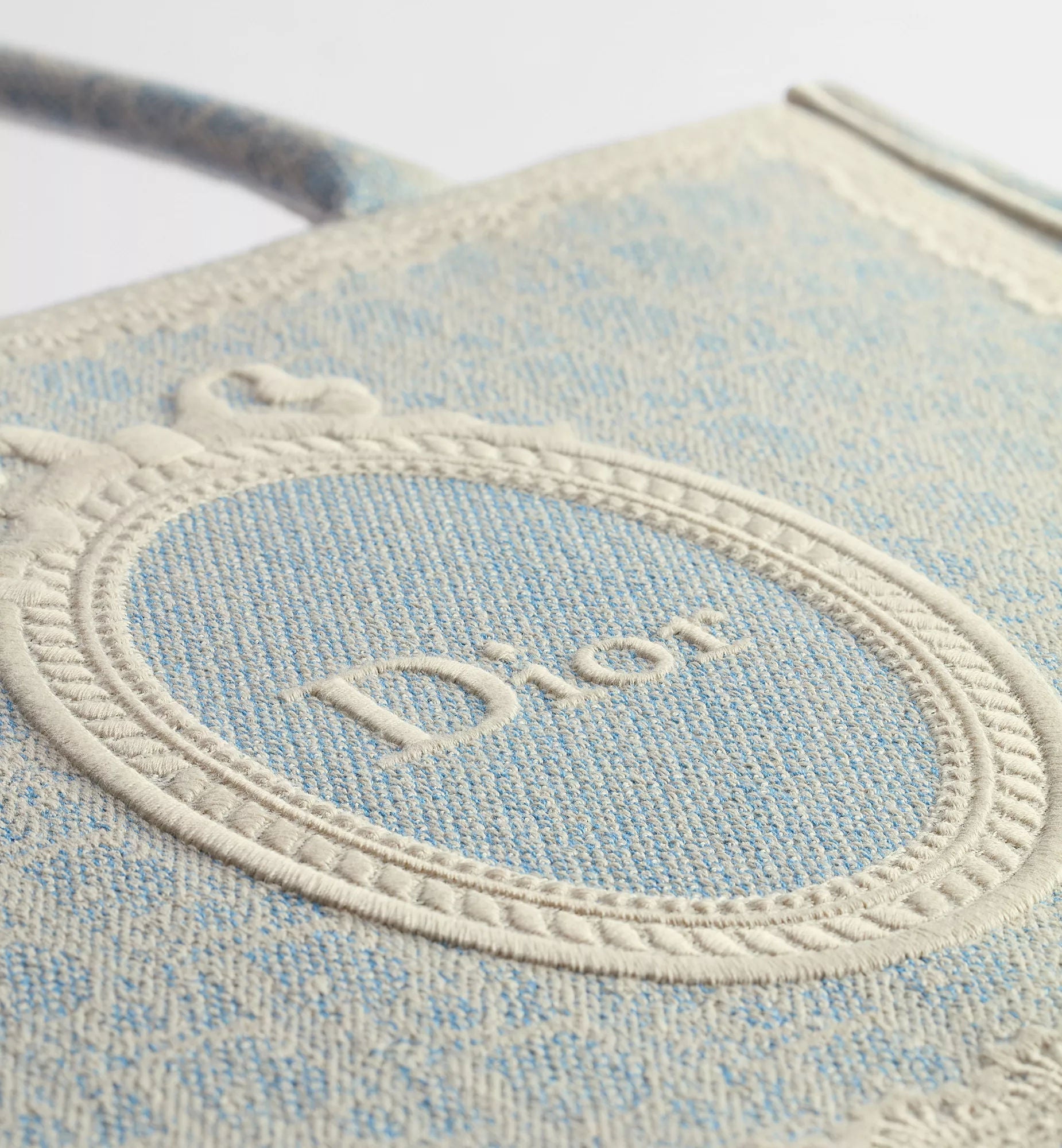 Women's Medium Book Tote With Céleste Blue Washed Embroidery And Shoulder Strap