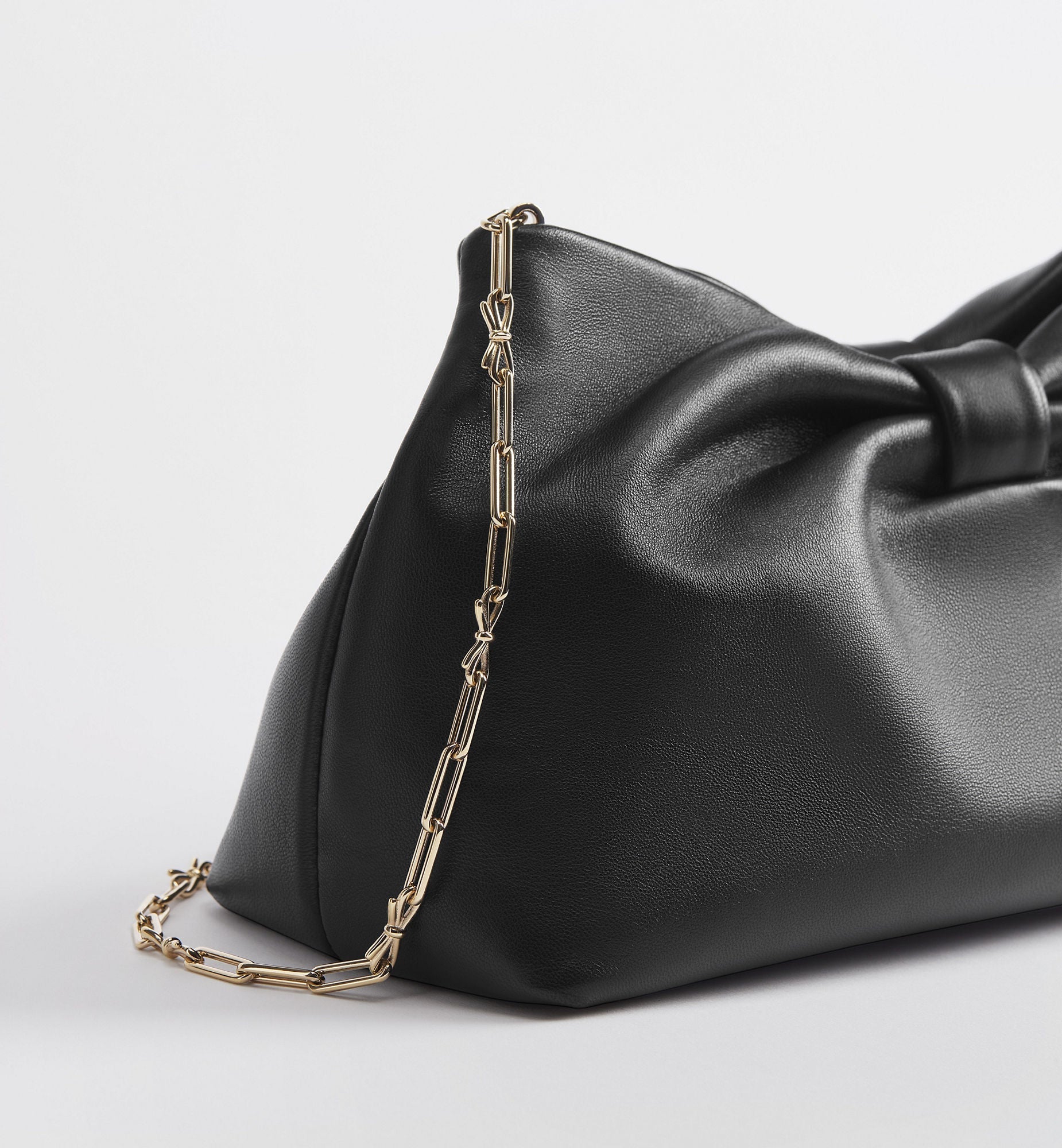 Women's Medium Dior Bow Bag With Black Lambskin And Chain Strap