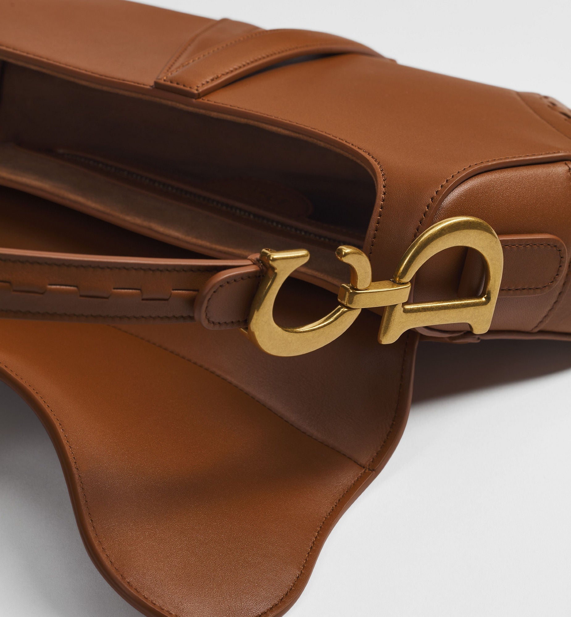 Women's Small Saddle Bag With Marron Bobby Calfskin Marquetry And Strap