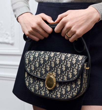 Women's Medium Médaillon Flap Bag With Blue Jacquard And Signature Clasp