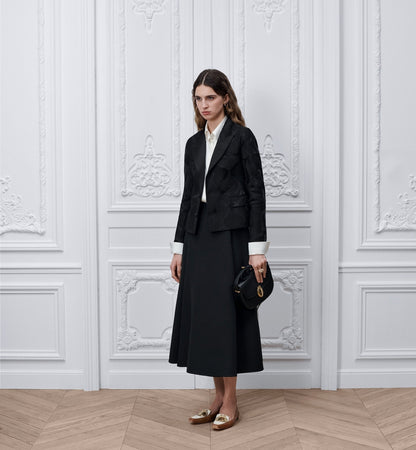 Women's Medium Médaillon Flap Bag With Grained Calfskin And Signature Clasp