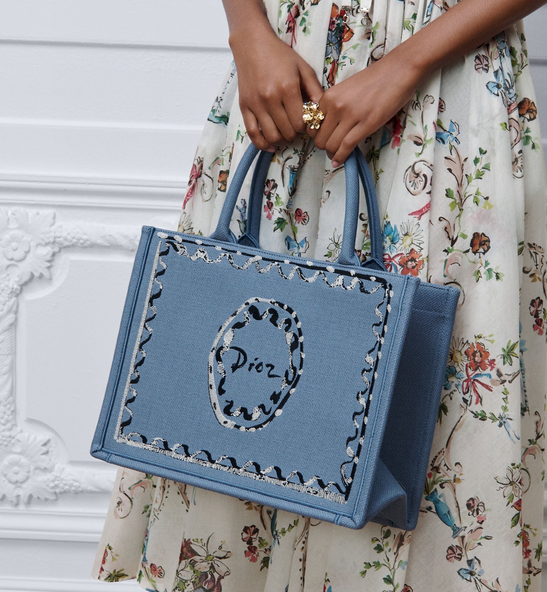 Women's Medium Book Tote With Blue-Greige Painted Ribbon And Shoulder Strap