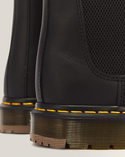 2976 Slip Resistant Leather Chelsea Boots