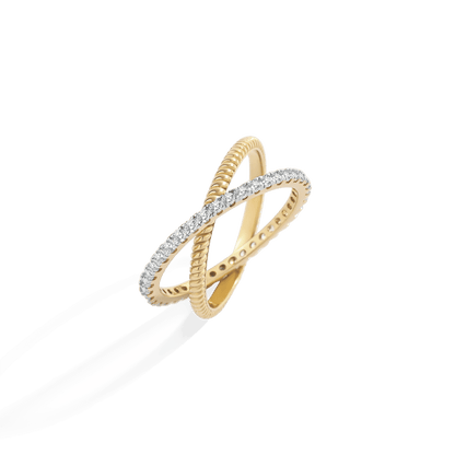 Twisted Interlocking Diamond Band Ring