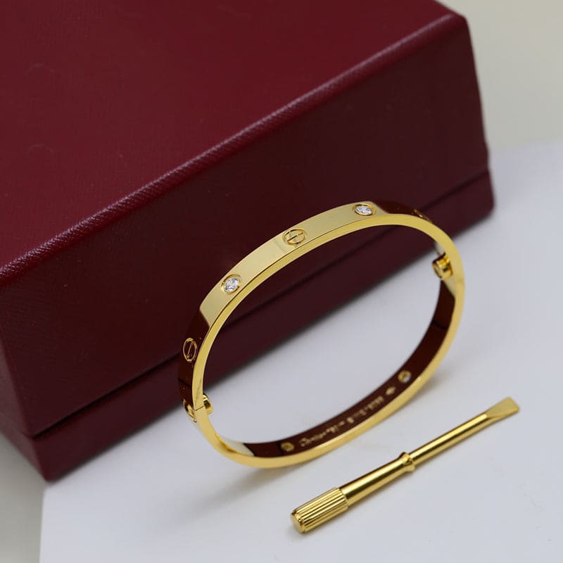 Elegant 4 Diamonds Love Bracelet
