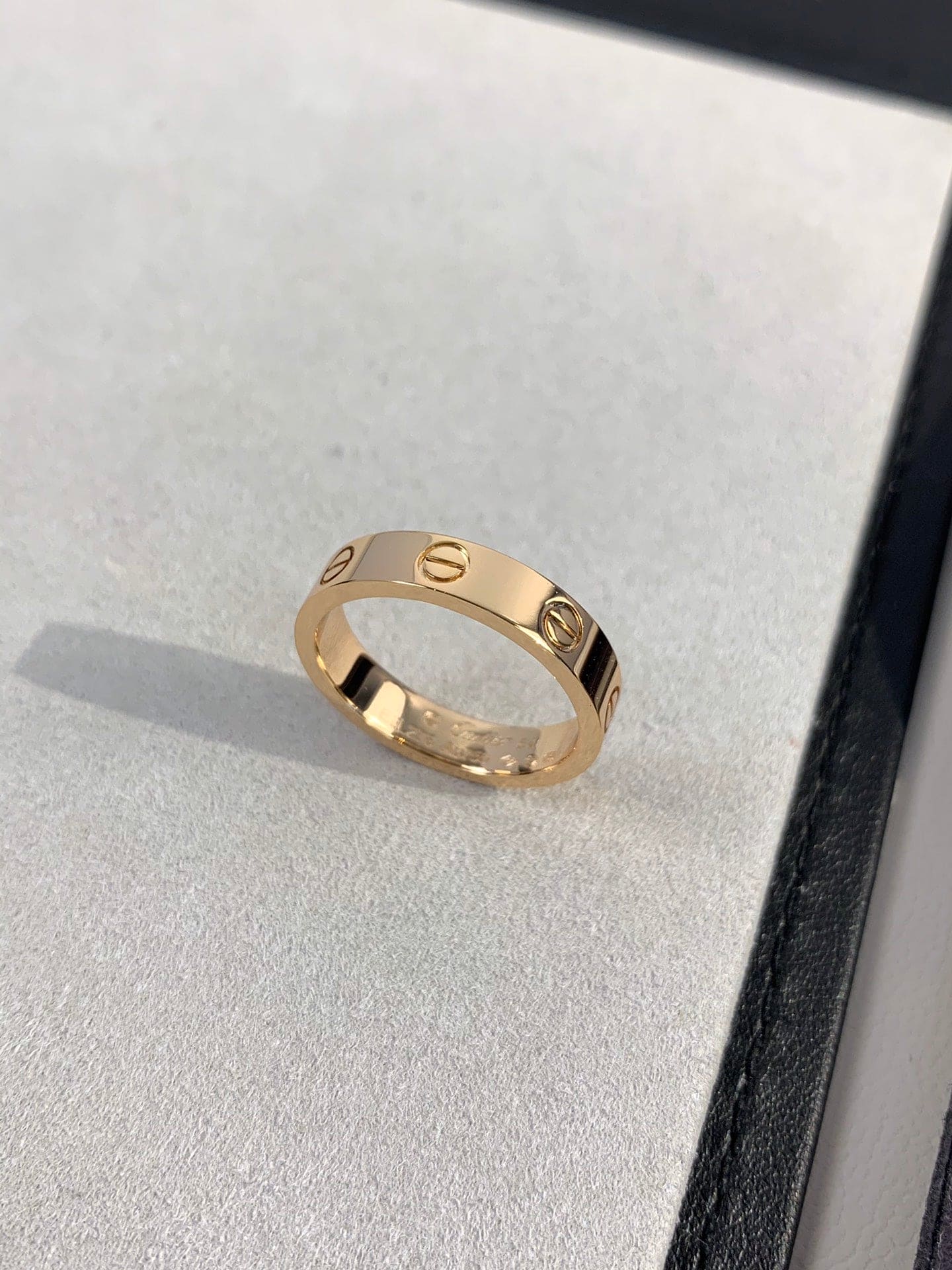 Love Classic Ring