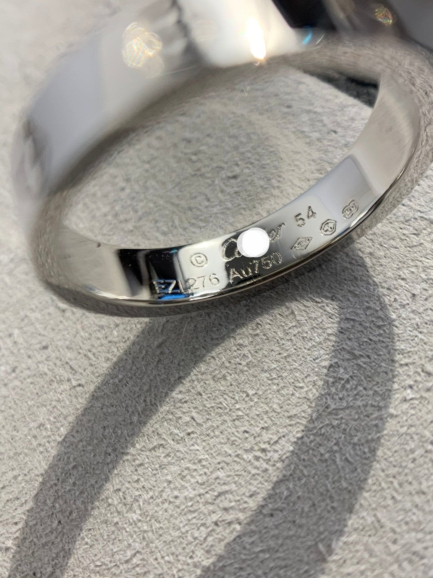 Love Classic Ring