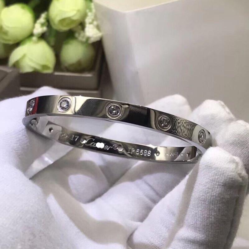 Classic 10 Diamonds Love Bracelet