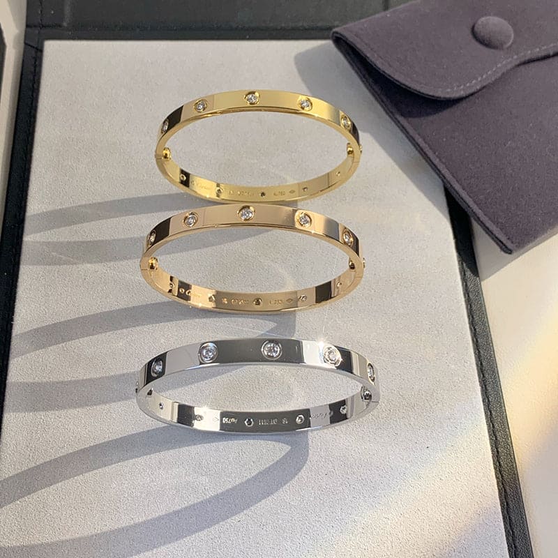 Classic 10 Diamonds Love Bracelet